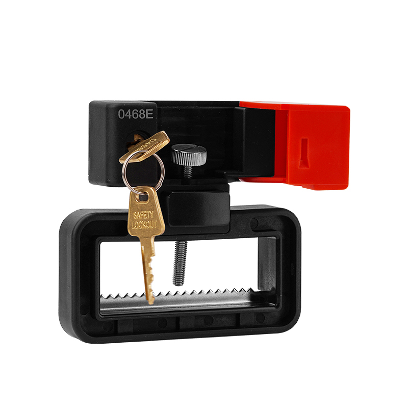 DPD2   Self-locking clamp on breaker lockout DPD2