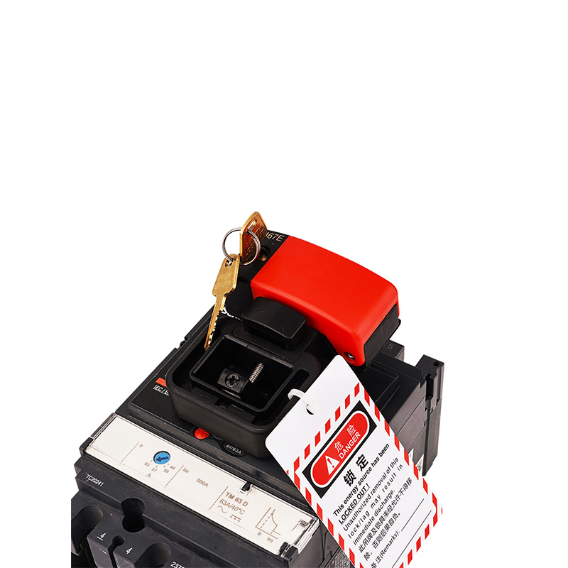 DPD1  Self-locking clamp on breaker lockout